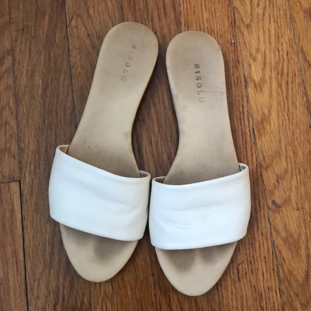 Nisolo Slides